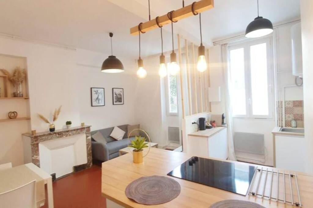 몽뗄리마 T2 Cosy Au Calme,Entree Autonome,Centre Historique 아파트 외부 사진